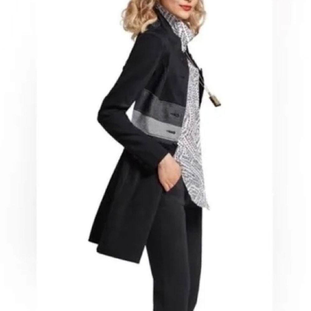 Cabi Love Carol Collection Convertible‎ Zip off Jacket